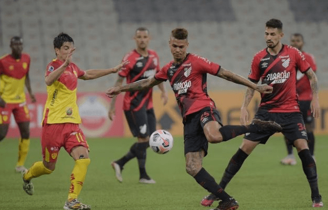 队配合出色 队配合出色