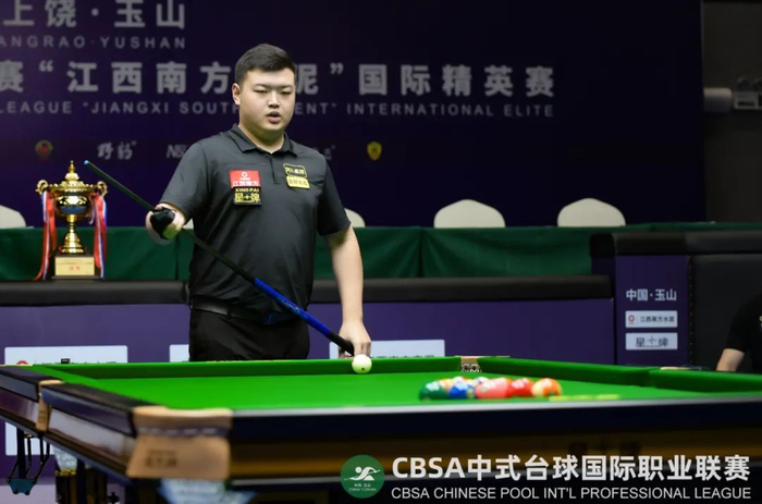 场控球和短 场控球和短